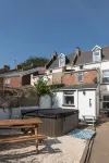 Belmont Villa - 4 Bed - Hot Tub Additional Cost - Sleeps 10-TJS22BV Hotel a Woolacombe