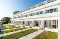 Adelais Bay Hotel Hotels in Протарас