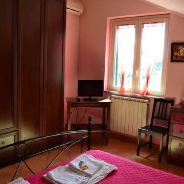 Room in B&B - Suite Rosa - B&b S. Elia