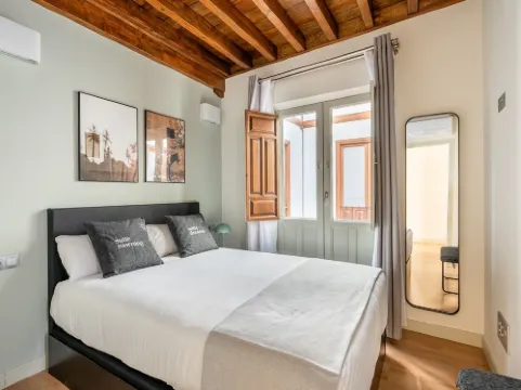 Limehome Granada Calle Mirasol