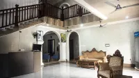 Kislas Luxury Hotel - parking