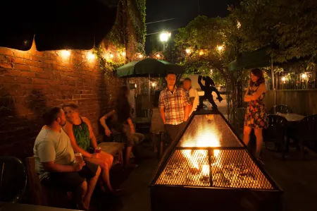 McMenamins White Eagle Отели рядом с достопримечательностью «Парк Милл Эндс»