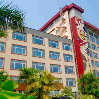 基裡裡花園飯店 Hotel Exterior