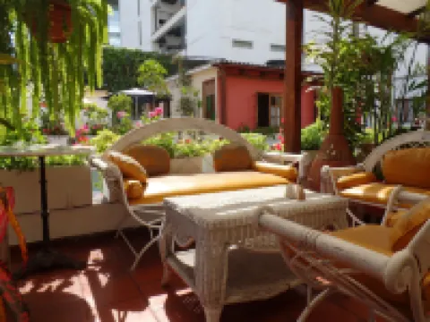 米拉弗洛雷斯埃爾巴蒂奧旅舍