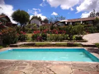 Hotel Villa de Paris - Kolam Renang