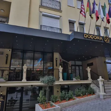 Dodona Apartments