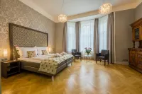 Wellness & Spa hotel Villa Regenhart Hotels in Zlaté Hory
