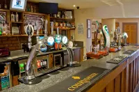 The Feathers Hotels in Gwyddelwern