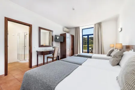 Beira Rio Отели в г. Сан-Себаштиан-душ-Карруш