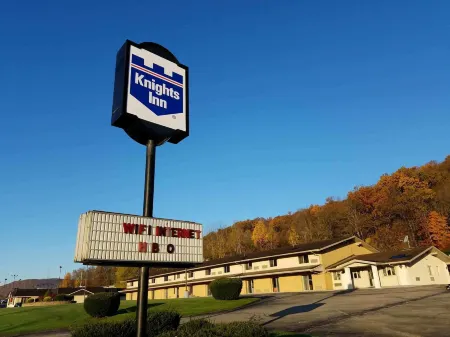 Knights Inn Franklin, PA Отели в г. Венанго Каунти