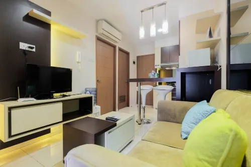 Luxurious and Comfy 2Br Cinere Bellevue Suites Apartment - 3-Sterne