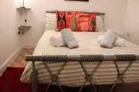 Apartment - Sleeps 2 - Parking - Station Close - Wifi