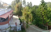 Pear Tree Inn Hotels near Kodanad View Point