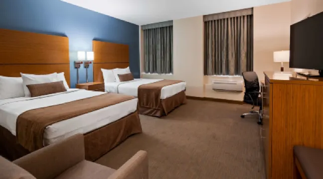 Best Western Plus Philadelphia Convention Center Hotel Отели рядом с достопримечательностью «Индепенденс Нешнел Хисторикал Парк»
