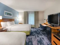 Fairfield Raleigh Crabtree Valley Hotel berhampiran Taman Pullen