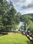 Cabin on the Lake!  Just Minutes from Daniel Boone National Forest.