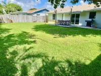 Impeccable 3 BR Beach Home Near Famed Atlantic Ave