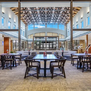 Embassy Suites by Hilton Detroit Metro Airport