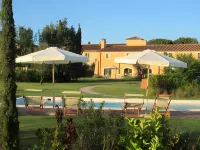 Le Colombaie Country Resort Hotel di Lari