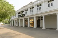 Saltstayz Autograph - Connaught Place Hotell i Kapas Hera Estate