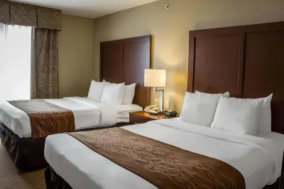 Comfort Suites Near Seaworld Hotels in San Antonio