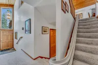 Gourmet Kitchen and Spacious Decks - Charming Handcrafted Haven