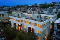 Rooftop Views and Prime Location - Elegant Urban Oasis Hotels in Eastlake