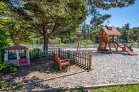 Ocean View and Game Room - Stunning Beach House Retreat