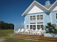 Panoramic Sunset Views and Spacious Deck - Beautiful Soundfront Retreat