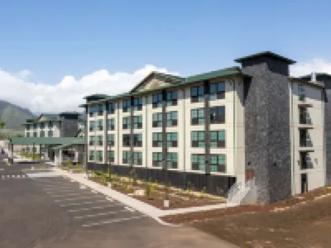 Hampton Inn & Suites by Hilton Maui North Shore カフルイのホテル