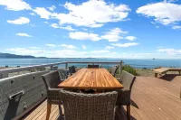 Breathtaking Views and Expansive Deck - Stunning Beach House Hotels in Whatcom County