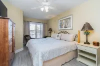 Expansive Deck and Community Swimming Pool - Gorgeous Oceanfront Haven