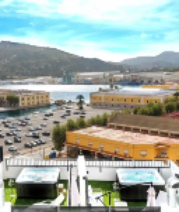 Apartamentos Turísticos Puerta Real by CartagenaSpain