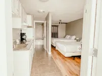 Hinton Highway Inn Hotels in Hinton