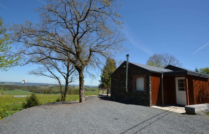 Charming Chalet in Vielsalm
