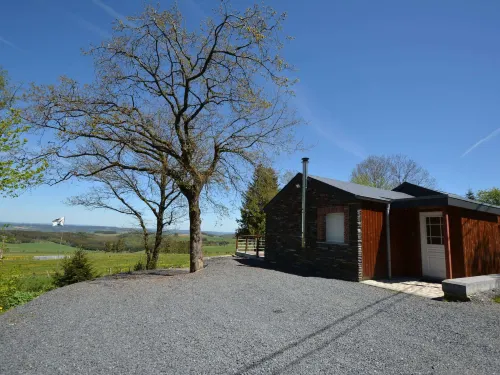 Charming Chalet in Vielsalm - 3-Star