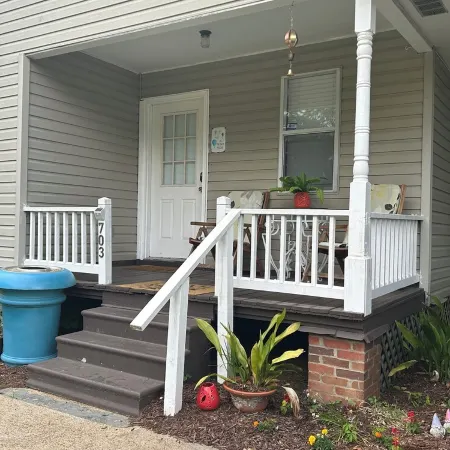 Charming 3-bedroom, pet friendly house in Downtown Natchez