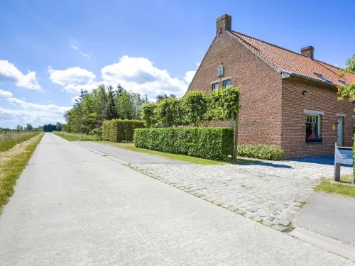 Holiday Home in Westhoek Near Zonnegloed