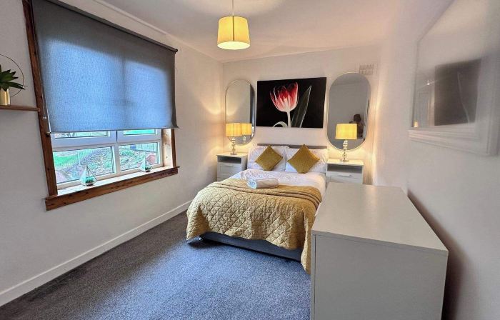 Ann St Short-Term Stay, Greenock, United Kingdom