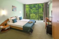 Palm Beach Hotel - All Inclusive with Free Beach Package & Private Beach - Balkoner