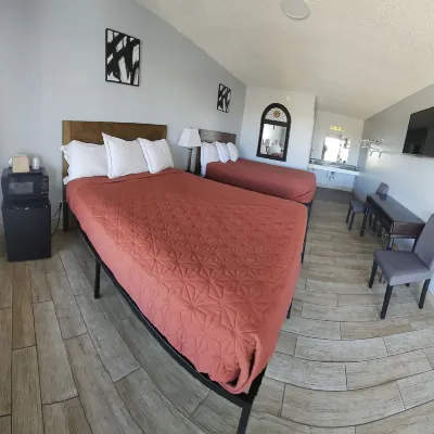 Motel 9 Hotels near H-E-B plus!