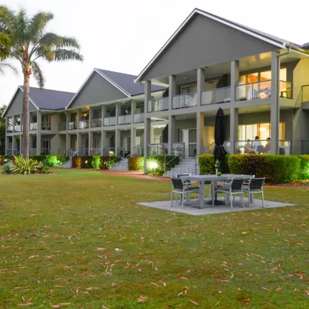 Moby Dick Waterfront Resort Motel