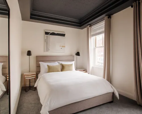 Dupont Circle Embassy Inn by Found Hotels in der Nähe von Downtown