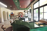 Acharavi Garden فنادق في Agnos