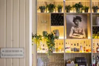 Kuursaal Guesthouse Hotels in Arensburg