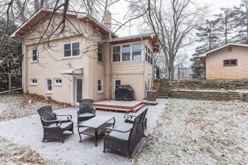 Amazing Lakefront Retreat on Long Lake! 2 Bedroom Home by RedAwning