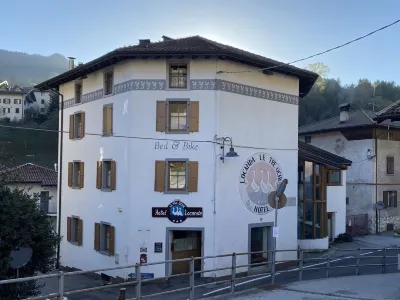 Locanda le Tre Oche فنادق في Ledro