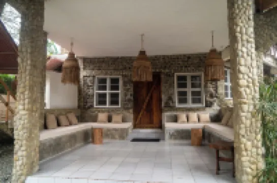 Las Golondrinas Ayampe