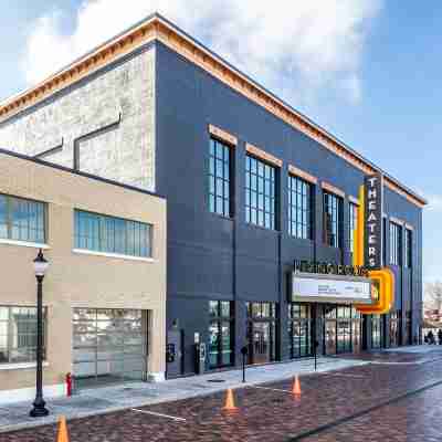 Bottleworks Hotel Hotel Exterior