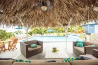 The Sunset Cove and Rainbow Room Hotels in Alice Town